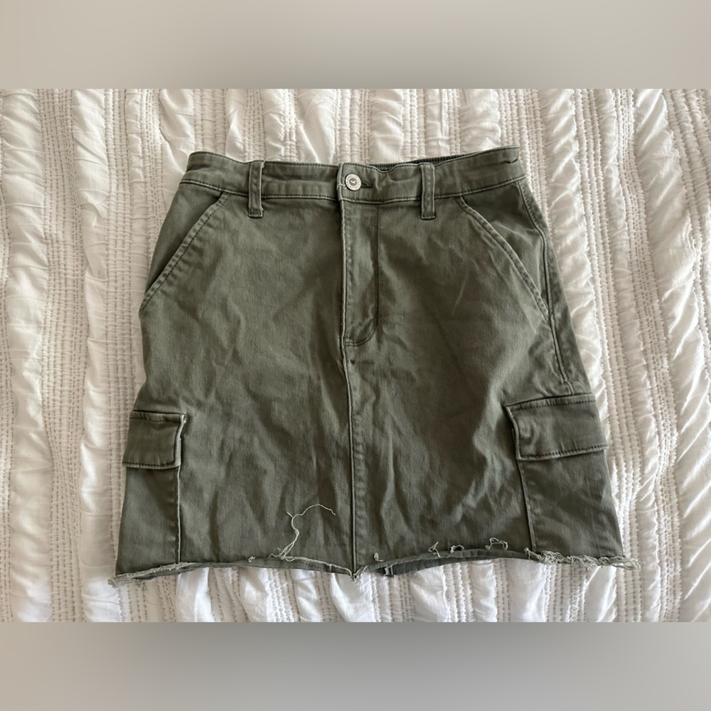 Hollister Skirt